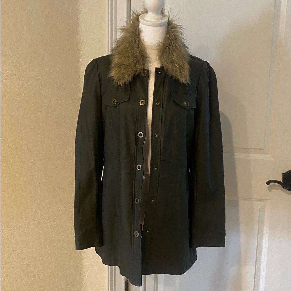 Anthropologie Maeve Olive Faux Leather Jacket w removable faux fur collar